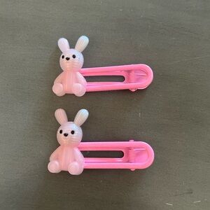 Light Pink Easter Bunny Rabbit Basket 2.5" Alligator Hair Clip 2 Piece Set Pair
